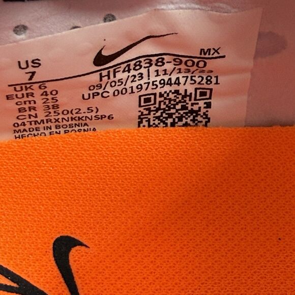 Men’s size 7-Nike Phantom GX II Elite AG-Pro Soccer Cleats Safari HF4838-900 nby main image 8